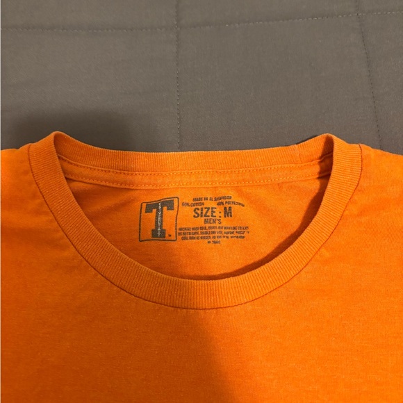 Florida Gators Orange T-Shirt - Picture 3 of 3